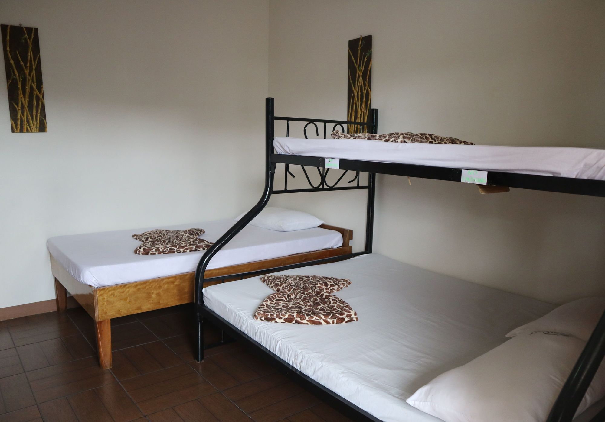 Pacific Waves Inn Baler Bagian luar foto