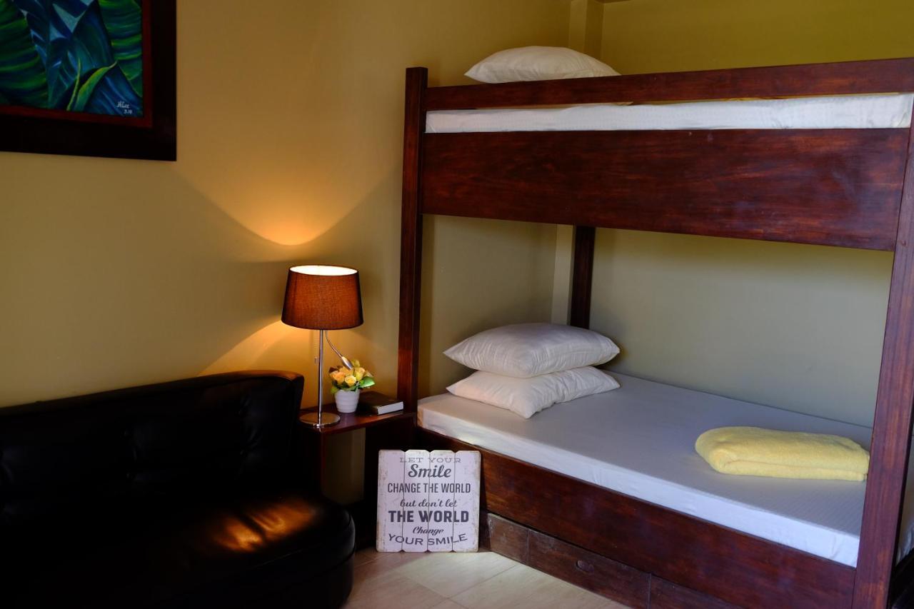 Pacific Waves Inn Baler Bagian luar foto